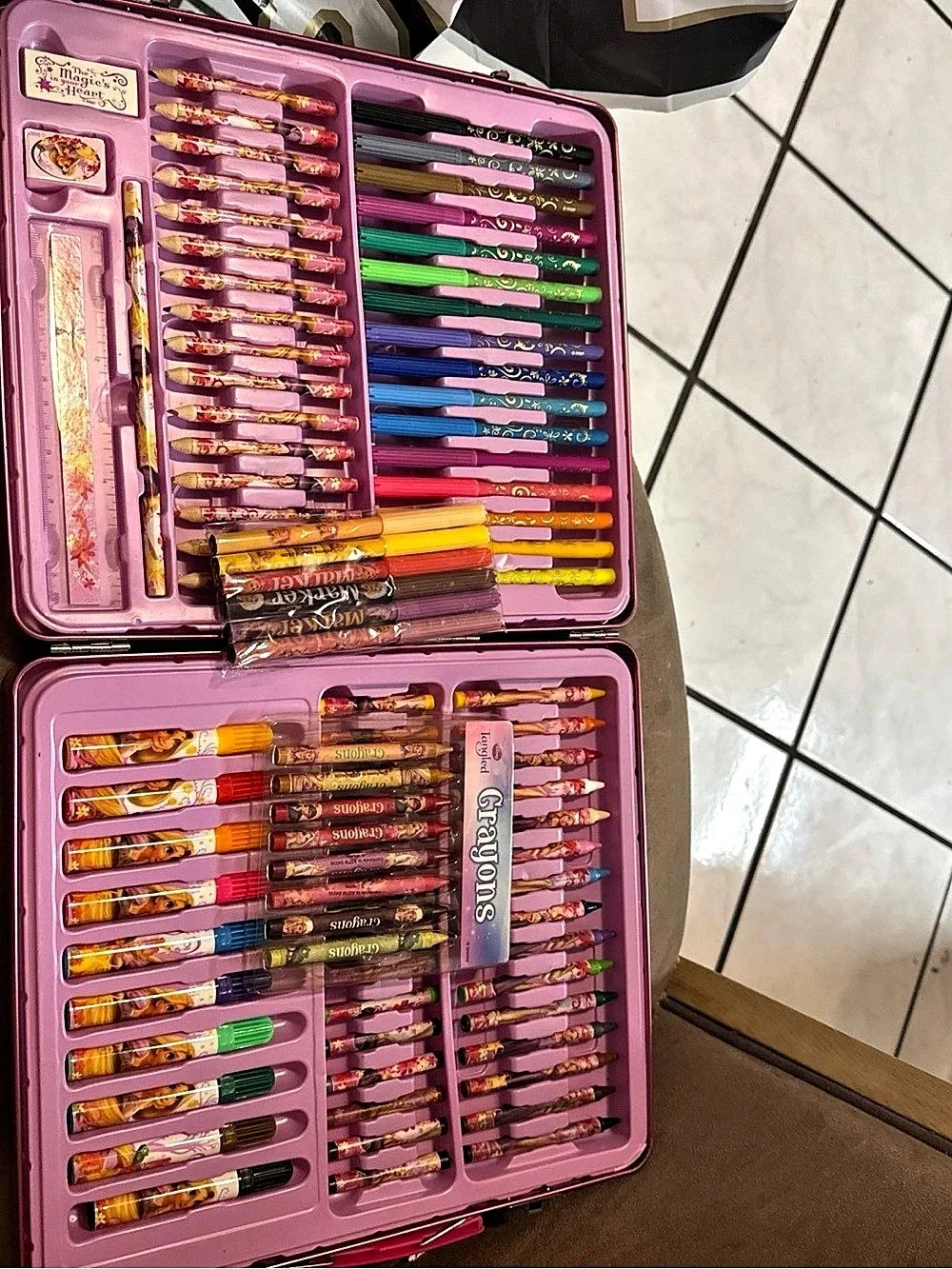 Tangled/Rapunzel Art Set in Pink & Purple
